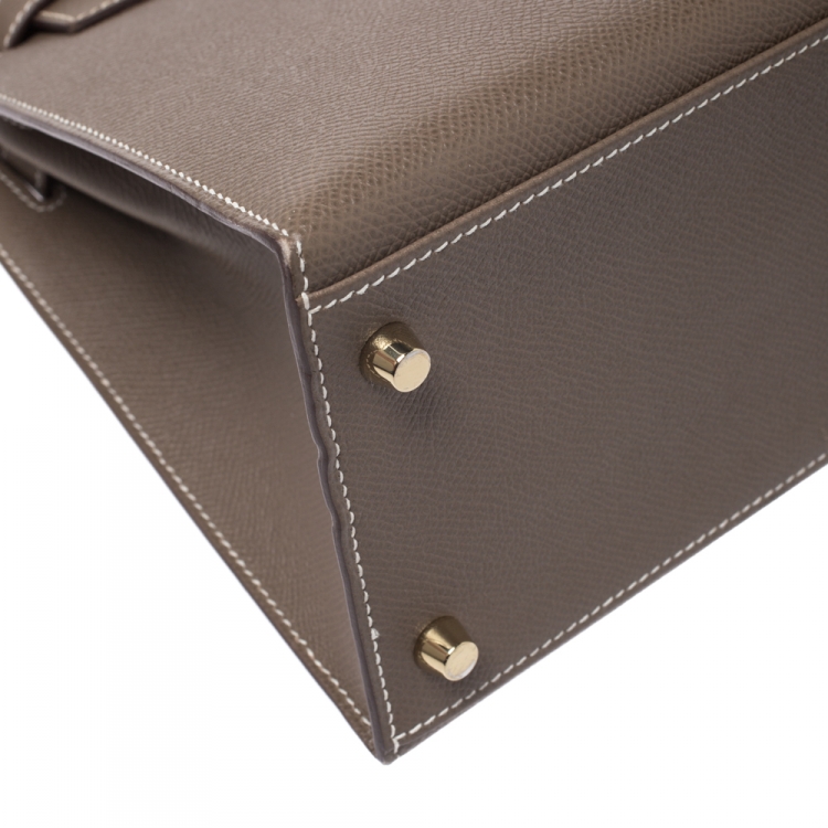 مملوكة مسبقًا Hermes Etoupe Epsom Leather Gold Hardware Kelly Sellier 28 Bag