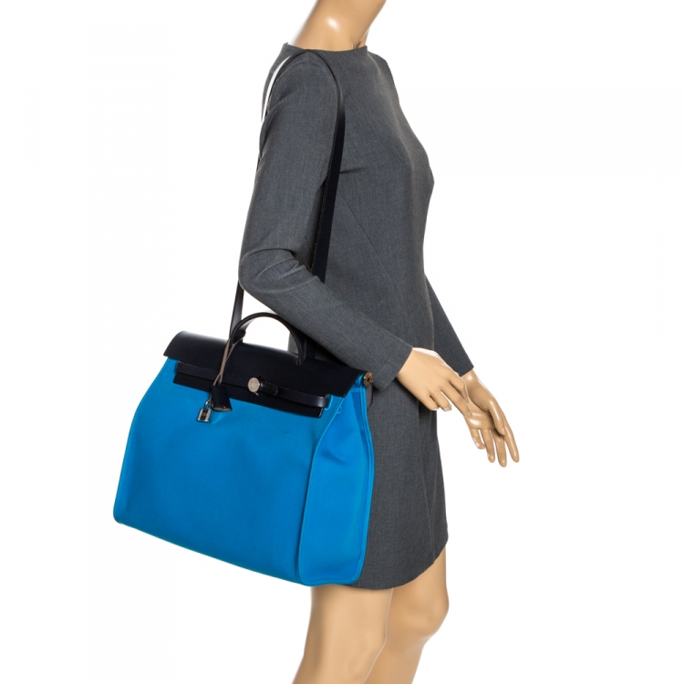 Pre Owned Hermes Blue Indigo/Blue Zanzibar Canvas and Leather Herbag Zip 39 Bag