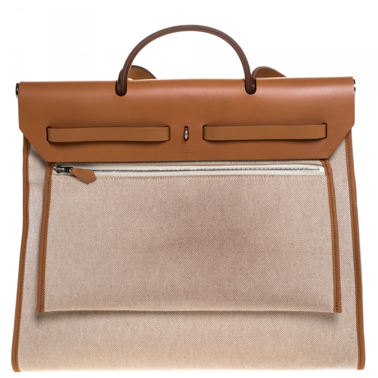 مملوكة مسبقًا Hermes Natural/Beige Canvas and Leather Herbag Zip 39 Bag