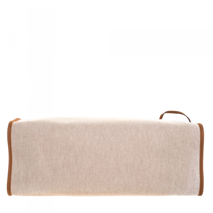 مملوكة مسبقًا Hermes Natural/Beige Canvas and Leather Herbag Zip 39 Bag