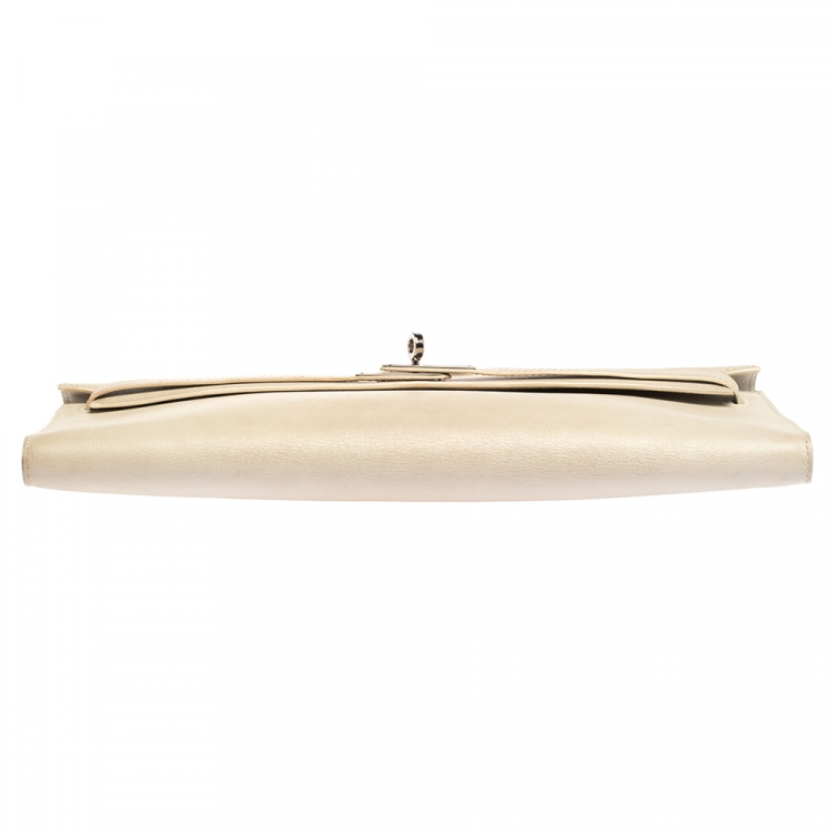 Pre Owned Hermes White Swift Leather Palladium Hardware Kelly Cut Clutch