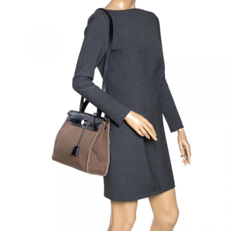 Pre Owned Hermès Bleu Indigo/Khaki Canvas and Leather Herbag Zip 31 Bag