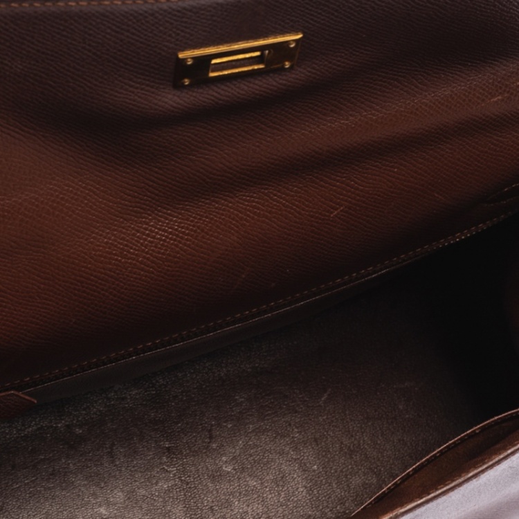 مملوكة مسبقًا Hermes Chocolat Courchevel Leather Gold Hardware Kelly Sellier 32 Bag