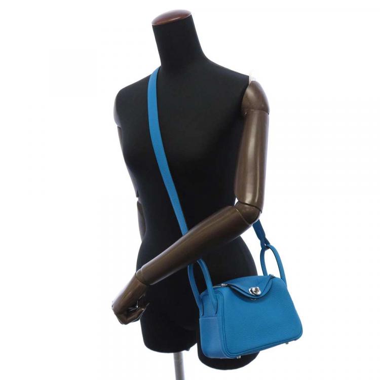 Pre Owned Hermes Blue Taurillon Clemence Leather Mini Lindy 20 Shoulder Bag