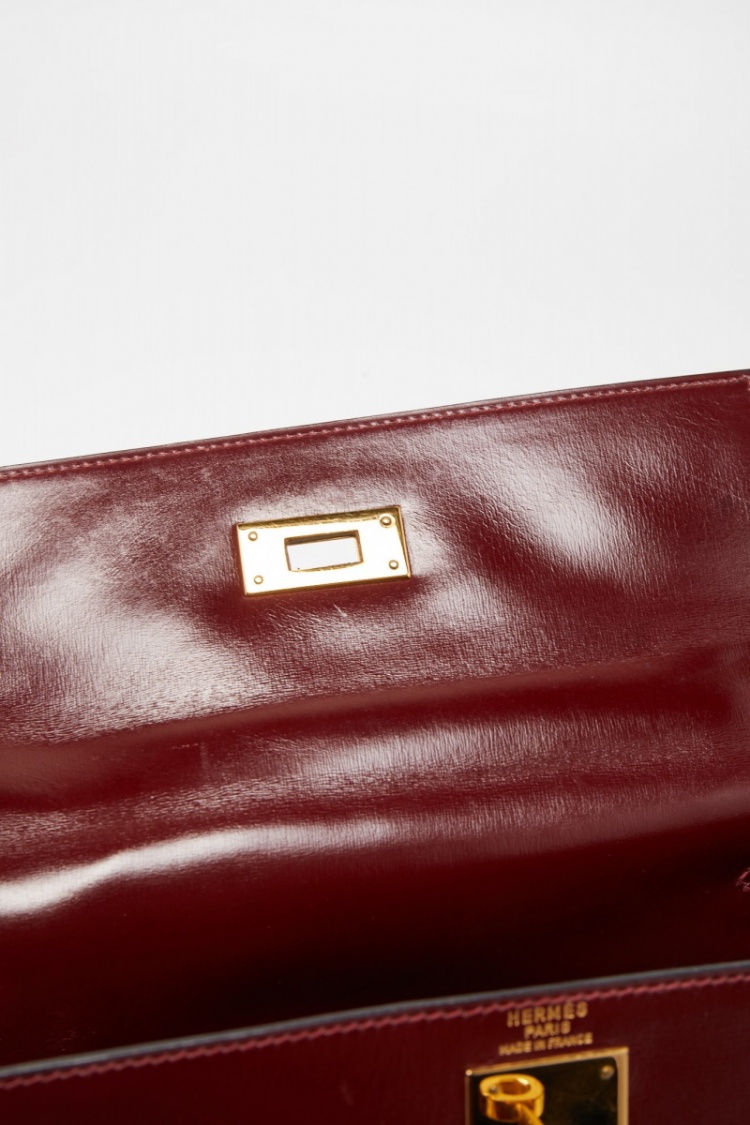 Pre Owned Hermes Rouge H/Beige Toile Canvas And Box Leather Gold Finish Kelly Retourné 28 Bag 