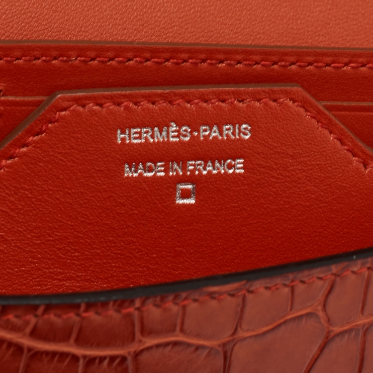 Pre Owned Hermes Sanguine Matte Alligator Mississippiensis and Tadelakt Leather Passant Long Wallet