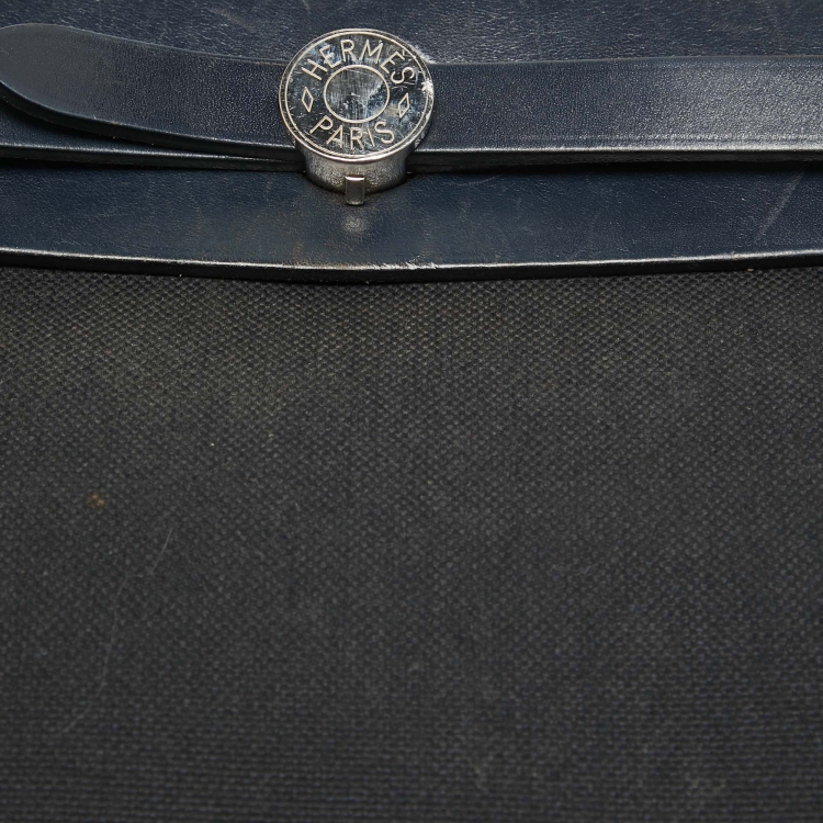 مملوكة مسبقًا Hermes Bleu Index/Black Canvas and Leather Herbag Zip PM Bag
