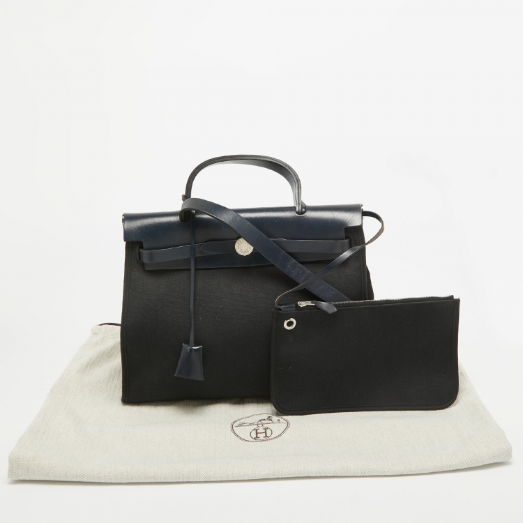 مملوكة مسبقًا Hermes Bleu Index/Black Canvas and Leather Herbag Zip PM Bag