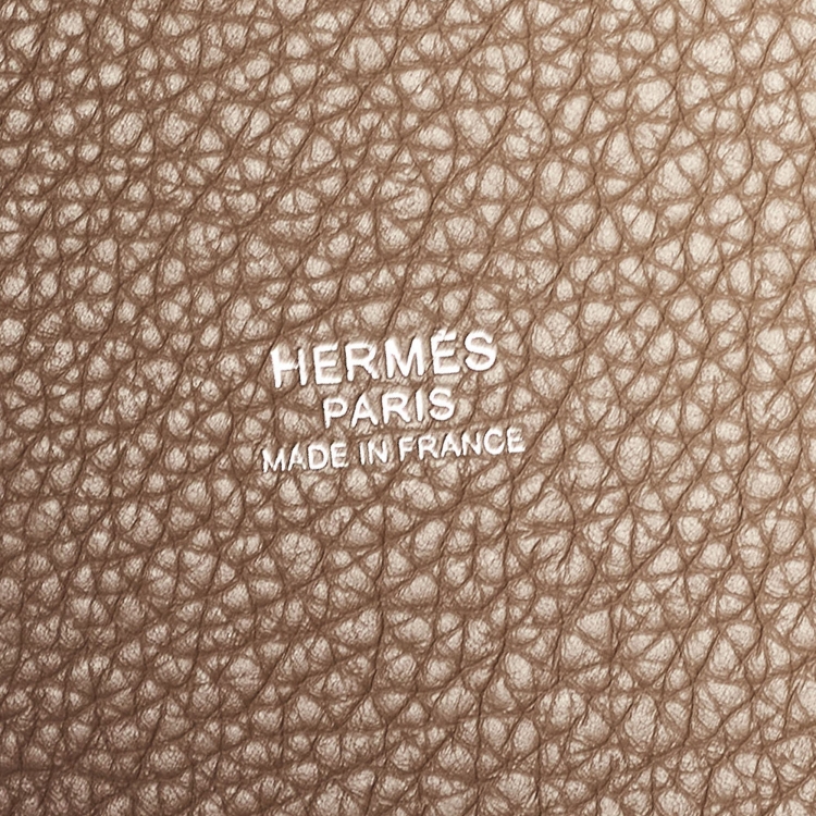Pre Owned Hermes Taupe Grey Taurillon Clemence Leather Picotin Lock 22 Bag