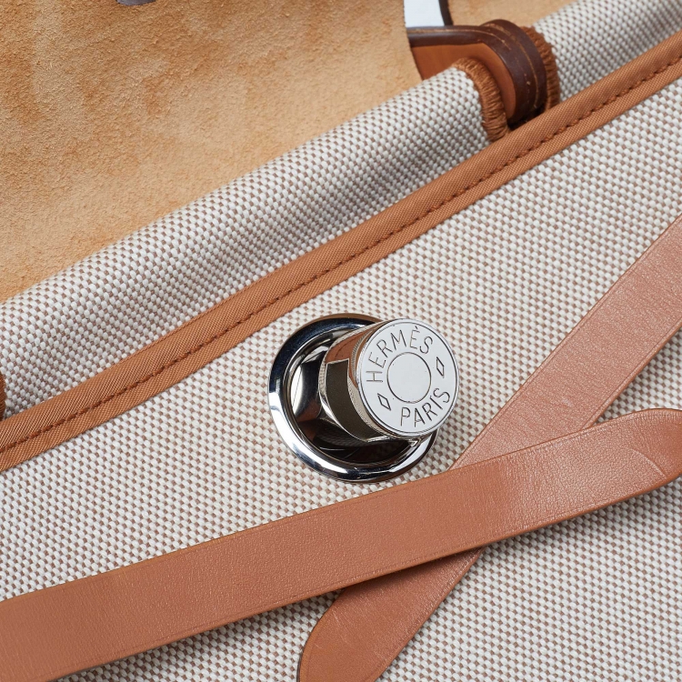 Pre Owned Hermes Naturel Vache Hunter Leather and Toile Canvas Herbag Zip 31 Bag