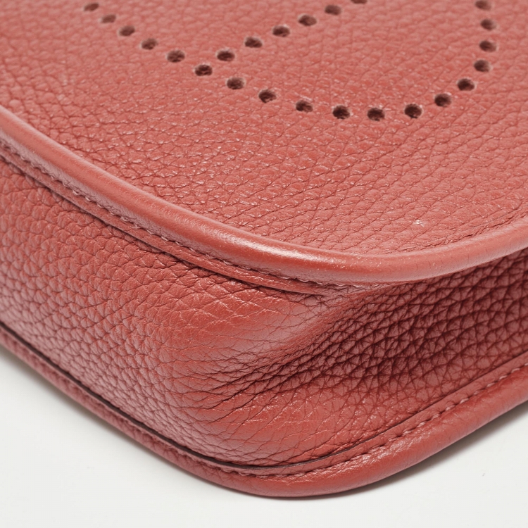 مملوكة مسبقًا Hermes Cuivre Clemence Leather Evelyne TPM Bag