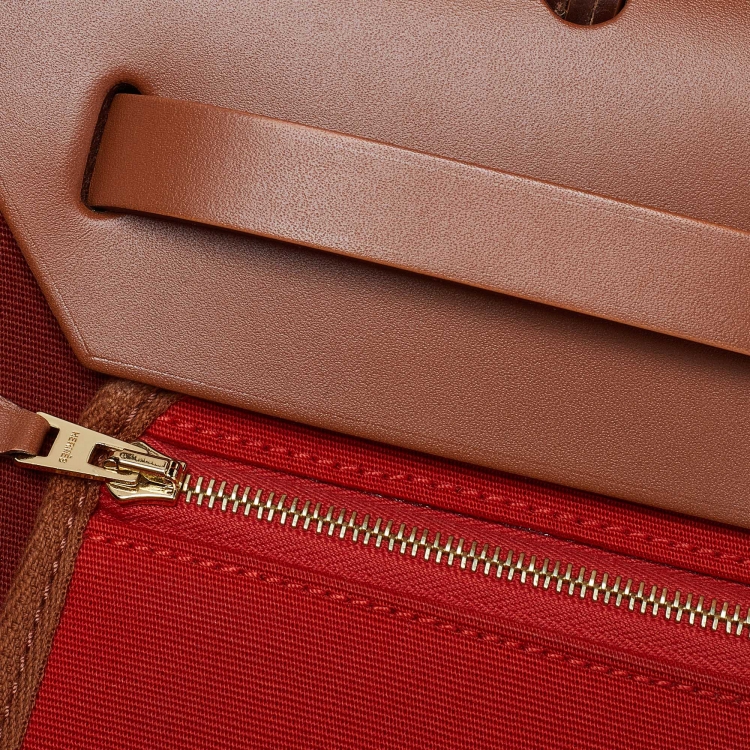 مملوكة مسبقًا Hermes Rouge H/Fauve Canvas and Leather Herbag Zip 31 Bag