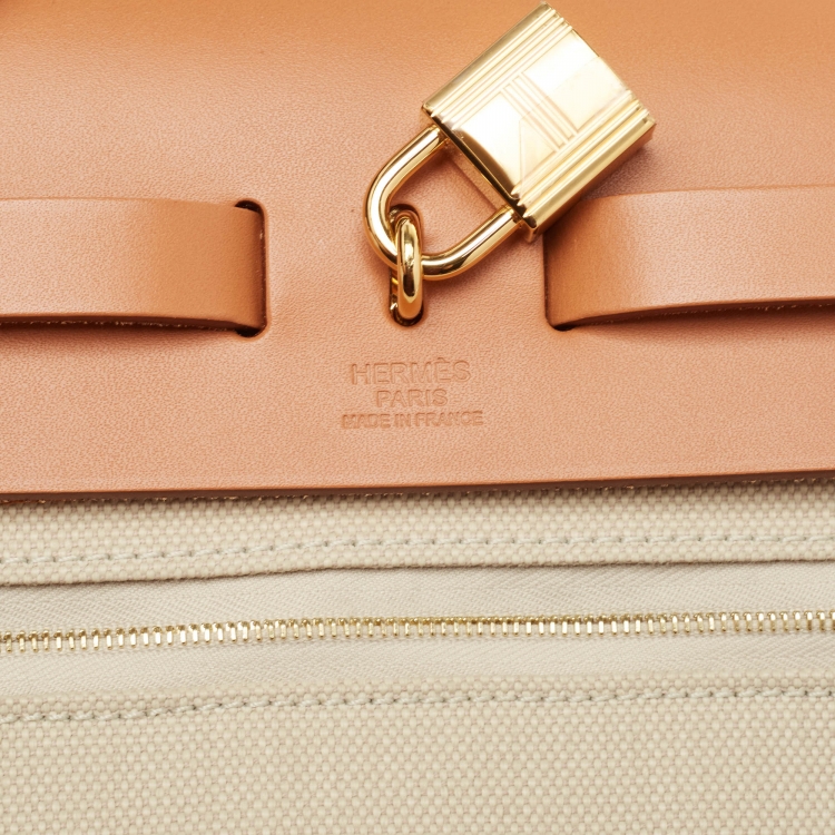 Pre Owned Hermès Naturel Vache Hunter Leather and Toile Canvas Herbag Zip 31 Bag
