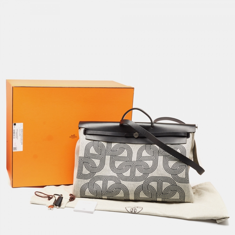 Pre Owned Hermès Noir/Ecru H Plume Canvas and Hunter Leather Circuit 24 Herbag Zip Cabine 50 Bag