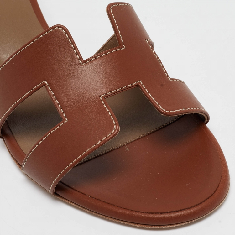Pre Owned Hermes Brown Leather Oasis Slide Sandals Size 38.5