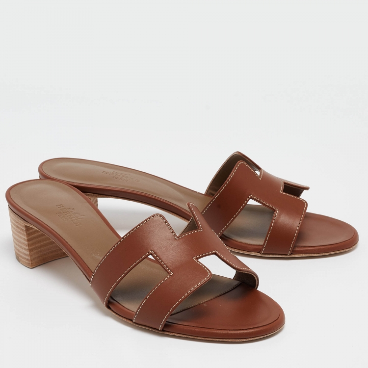 Pre Owned Hermes Brown Leather Oasis Slide Sandals Size 38.5