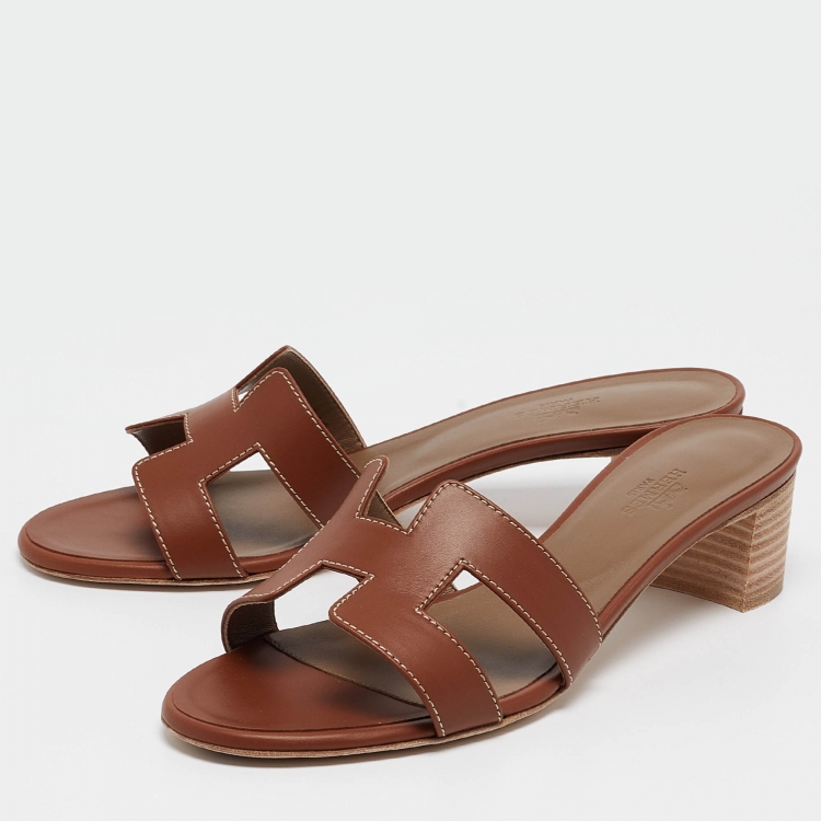 Pre Owned Hermes Brown Leather Oasis Slide Sandals Size 38.5