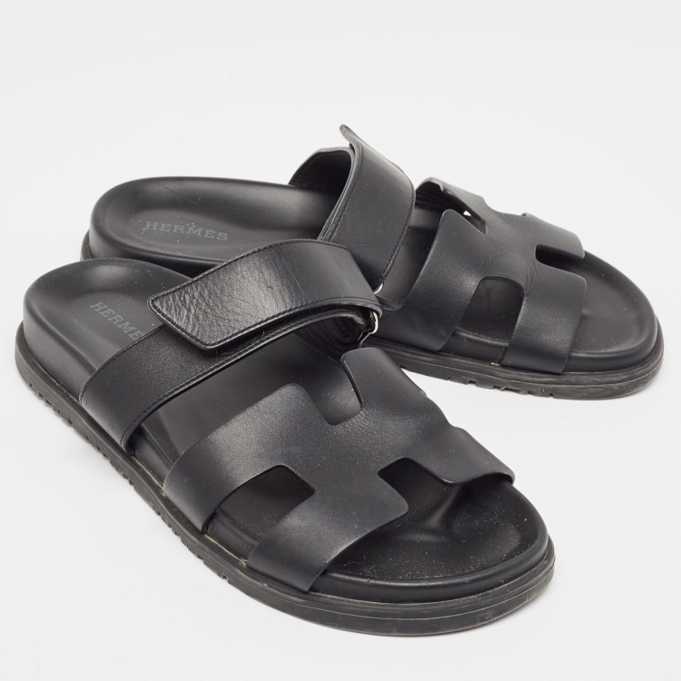 Pre Owned Hermes Black Leather Chypre Sandals Size 37