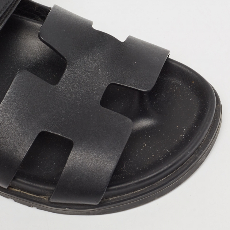 Pre Owned Hermes Black Leather Chypre Sandals Size 37