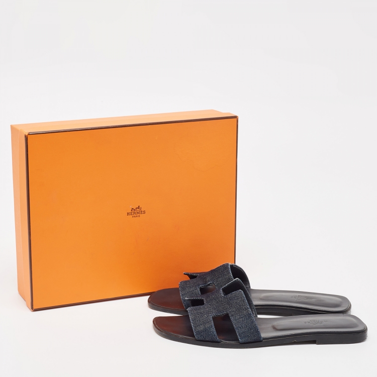 Pre Owned Hermes Navy Blue Denim Oran Flat Slides Size 39.5