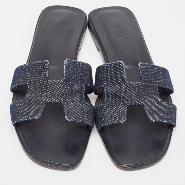 Pre Owned Hermes Navy Blue Denim Oran Flat Slides Size 39.5