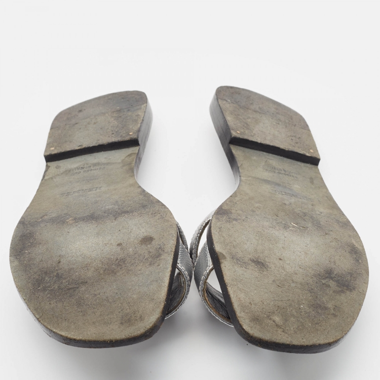 Pre Owned Hermes Silver Leather Oran Sandals Size 38