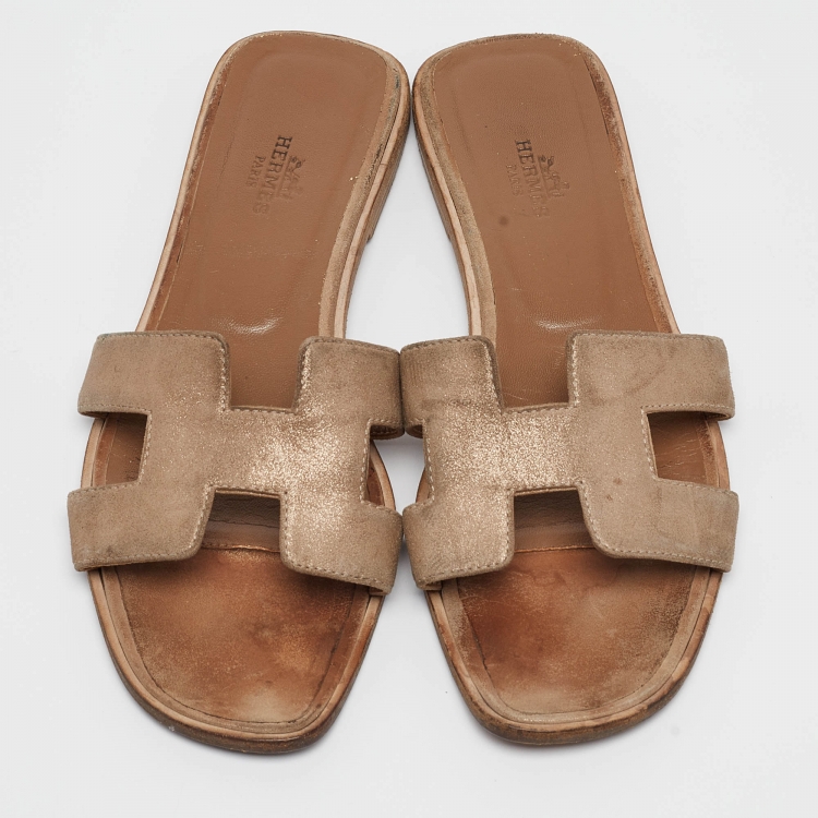 Pre Owned Hermes Metallic Textured Suede Oran Flat Slides Size 37