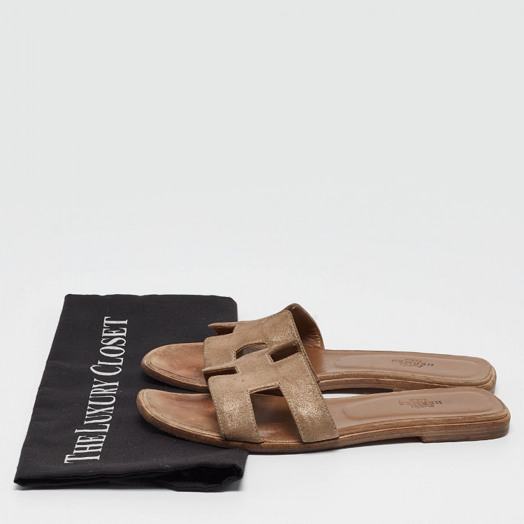 Pre Owned Hermes Metallic Textured Suede Oran Flat Slides Size 37