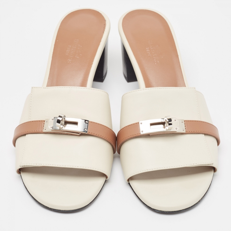 مملوكة مسبقًا Hermes Cream/Brown Leather Gigi Slide Sandals Size 39