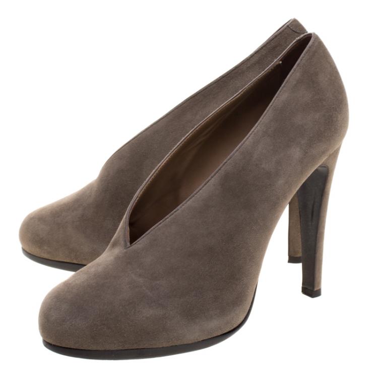 Pre Owned Hermes Khaki Suede Florida Pumps Size 38