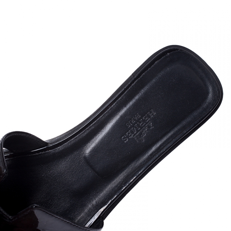 Pre Owned Hermes Black Patent Leather Oran Flat Slides Size 37.5