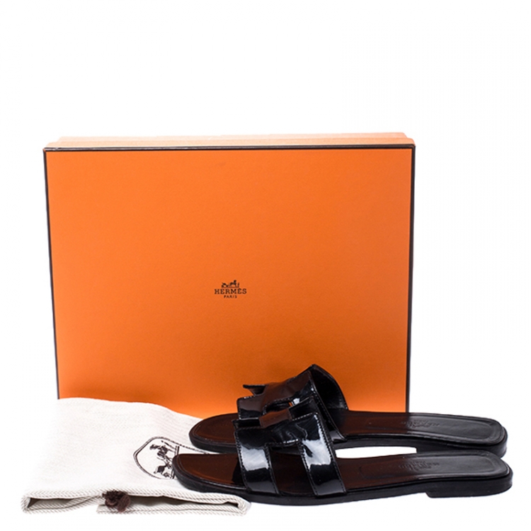 Pre Owned Hermes Black Patent Leather Oran Flat Slides Size 37.5