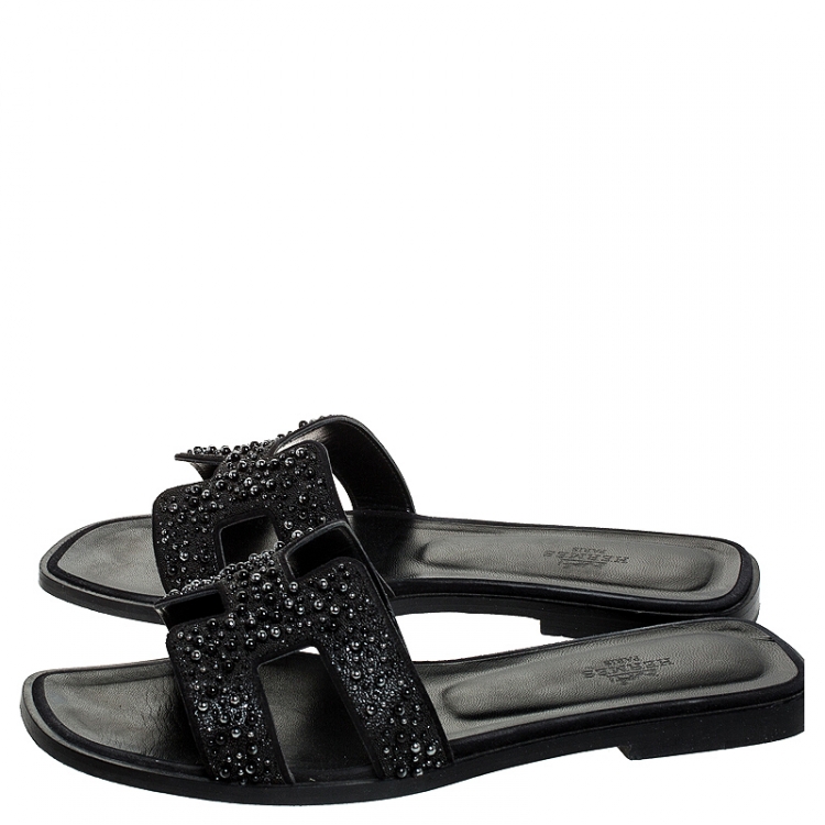 Pre Owned Hermes Black Crystal Embellished Oran Flat Slides Size 38