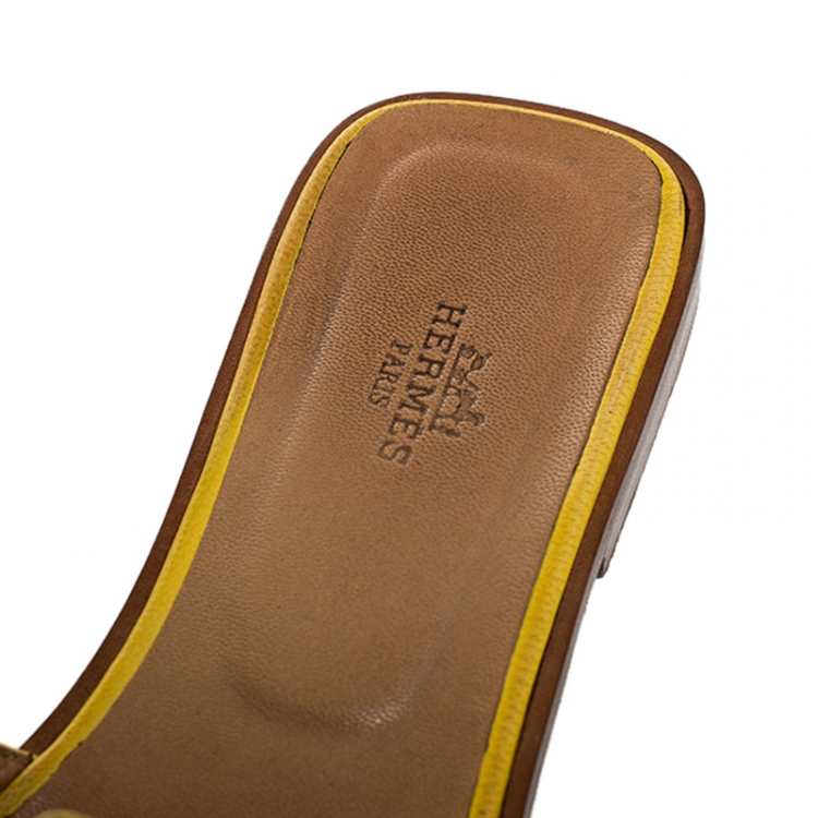 Pre Owned Hermes Yellow Leather Oran Slip On Slides Size 39