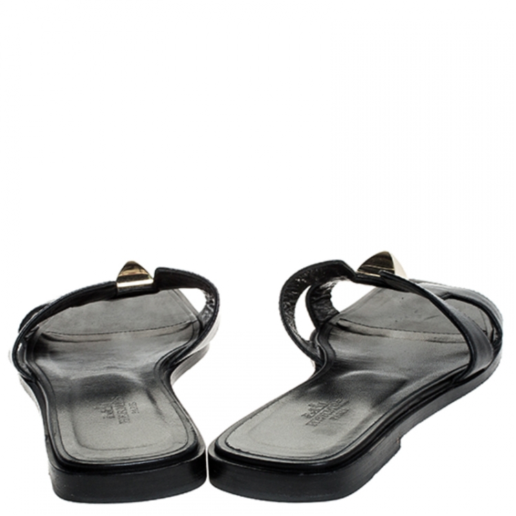 Pre Owned Hermes Black Leather Medor Pyramid Oran Flat Slides Size 36.5