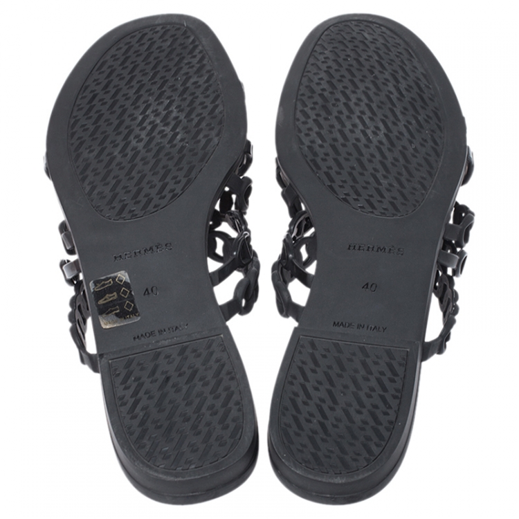 Pre Owned Hermes Black Rubber Chain Stappy Flats Size 40 