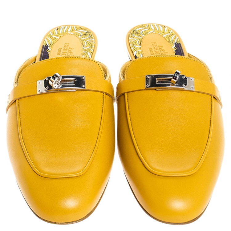 Pre Owned Hermes Mustard Calfskin Leather Palladium Plated Oz Mules Size 41