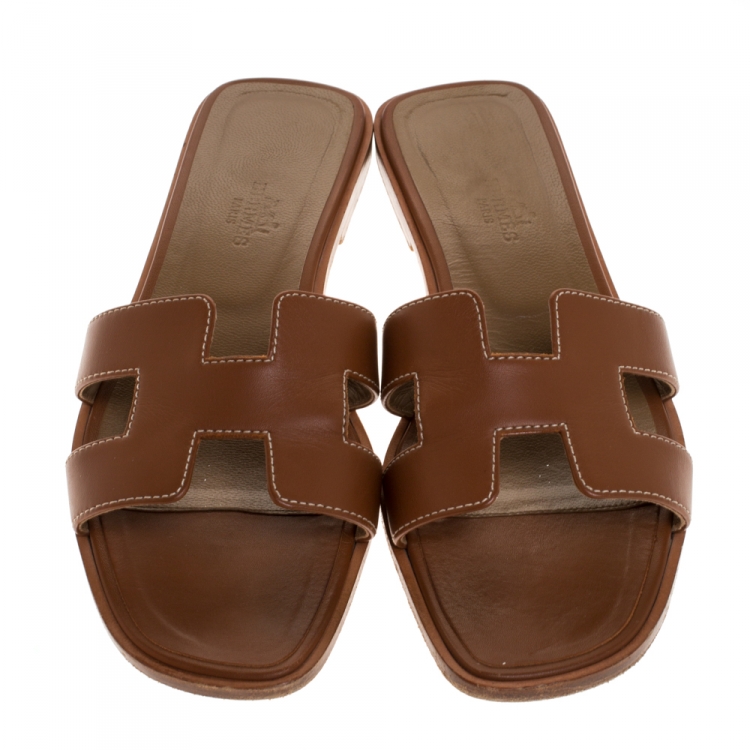 Pre Owned Hermes Brown Leather Oran Flat Slides Size 38