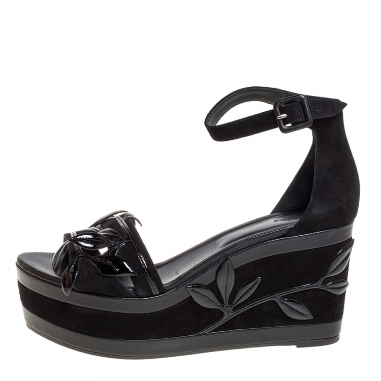 Hermes Black Suede And Patent Leather Leaf Detail Mambo Sandals