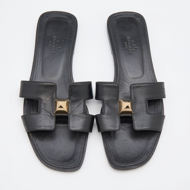 Pre Owned Hermes Black Leather Oran Embellished Flat Slides Size 38
