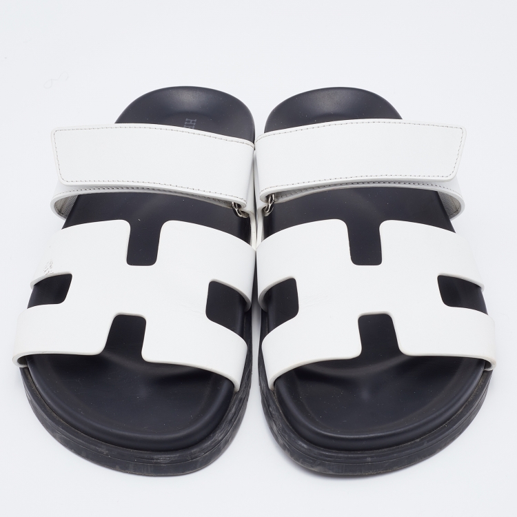 Pre Owned Hermes White Leather Chypre Flat Slides Size 37.5
