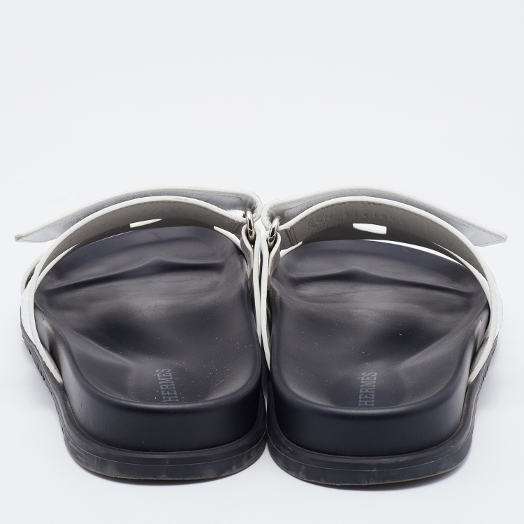 Pre Owned Hermes White Leather Chypre Flat Slides Size 37.5