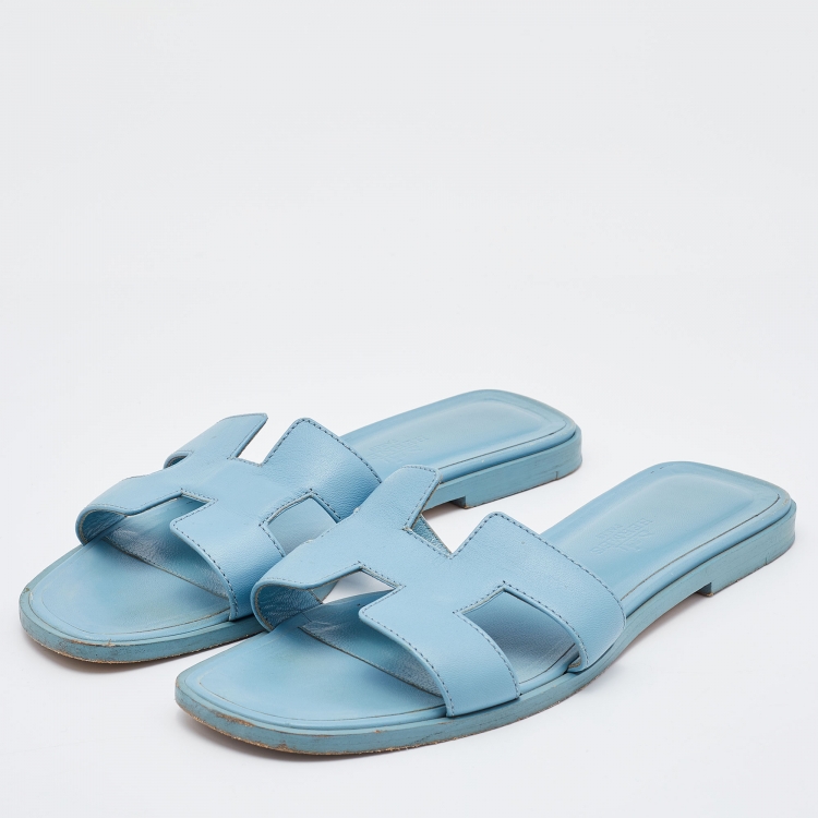Pre Owned Hermes Blue Leather Oran Flat Slides Size 36