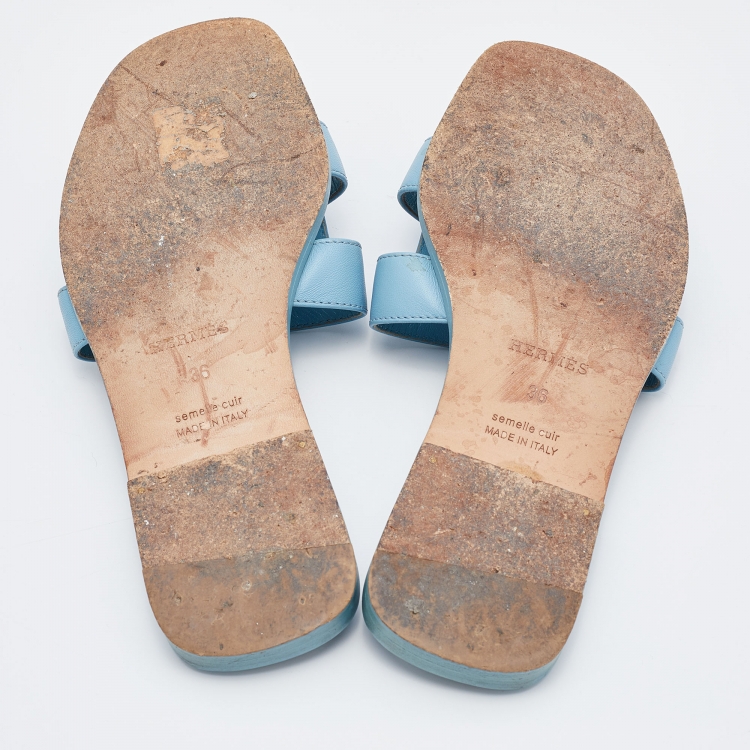 Pre Owned Hermes Blue Leather Oran Flat Slides Size 36