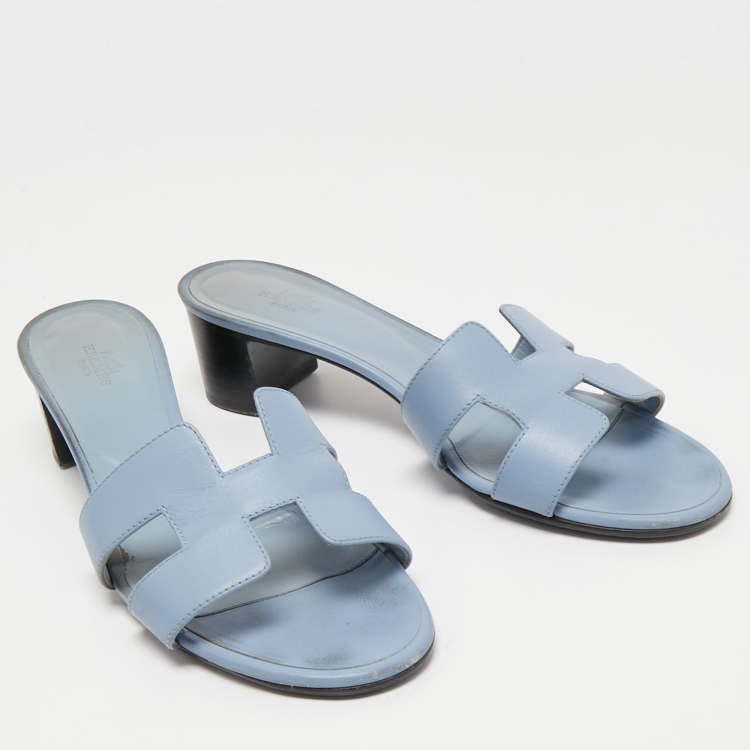 Pre Owned Hermes Blue Leather Oasis Sandals Size 41.5