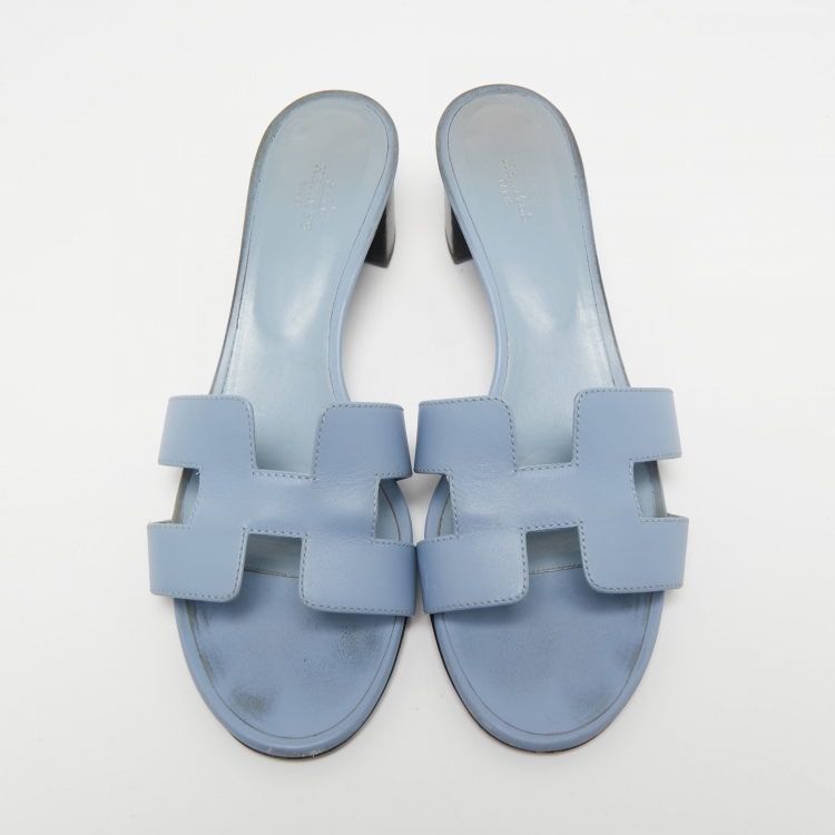 Pre Owned Hermes Blue Leather Oasis Sandals Size 41.5