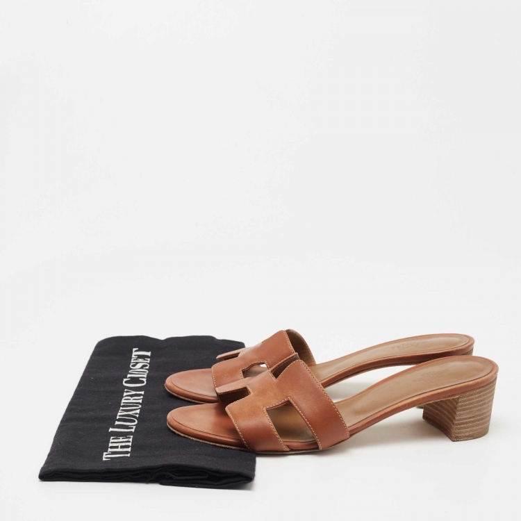 Pre Owned Hermes Brown Leather Oasis Slide Sandals Size 38