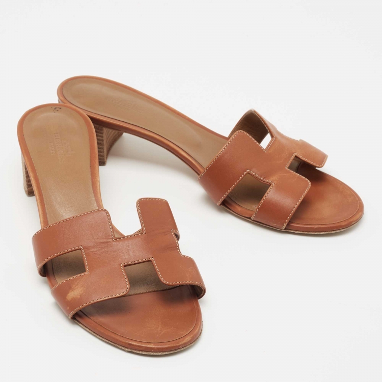 Pre Owned Hermes Brown Leather Oasis Slide Sandals Size 38