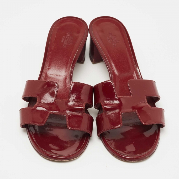 Pre Owned Hermes Burgundy Patent Leather Oasis Slide Sandals Size 38