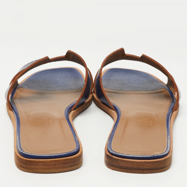 Pre Owned Hermes Navy Blue Leather Oran Flat Slides Size 37.5